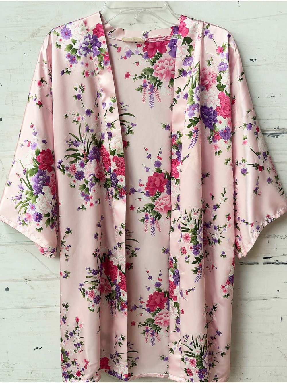 Floral Satin Kimono Robe in Light Pink